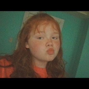 Meet your Posher, Cloey